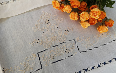 1 + 1 towels in pure linen with English Stitch embroidery and hand stitch - Linen - After 2000