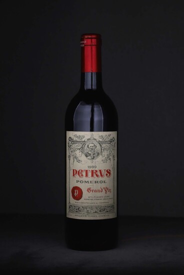 1 bouteille Petrus 1989 Pomerol - Lot 1 - Aguttes