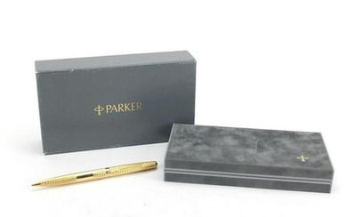 Parker 61 18ct gold propelling pencil with fitted case