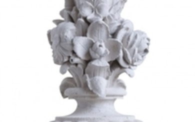 Vase ornemental de style Louis XVI - XIXe siècle