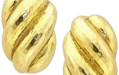 10001: David Webb Gold Earrings Metal: 18k gold Marked