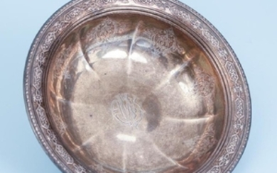 Towle Louis XIV Sterling Silver Serving Bowl