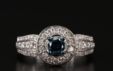 10K 1.02 CTW Diamond Ring Featuring a Blue Diamond