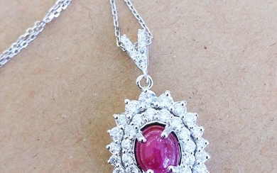 18 kt. White gold - Necklace with pendant - 1.48 ct Ruby - Diamonds