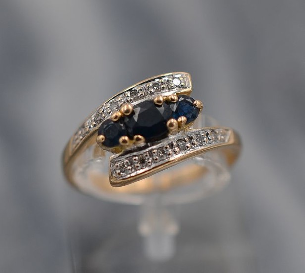 18 kt. Yellow gold - Ring - 0.84 ct Sapphire - Diamonds, Sapphires