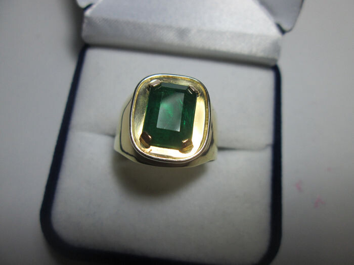 18 kt. Yellow gold - Ring Emerald - Emerald