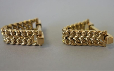 18K Gold Braid Hinged Stirrup Cufflinks