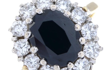 1970s 18ct gold gem cluster ring