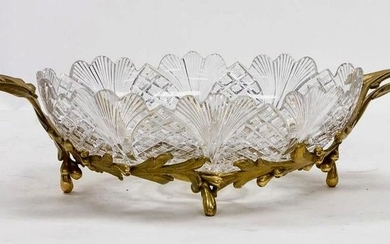 A LARGE DORE BRONZE AND BACCARAT STYLE CRYSTAL CENTERPI