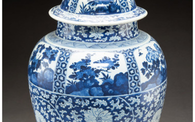 A Large Chinese Blue and White Porcelain Jar with Cover
