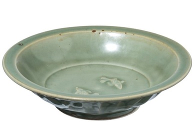 A Longquan-celadon bowl with twin-fish decor, probably southern Song Dynasty (1127 - 1279)