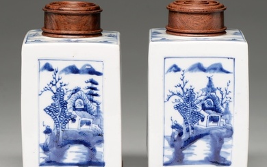 A pair of Chinese blue and white tea caddies, 19th c or late...