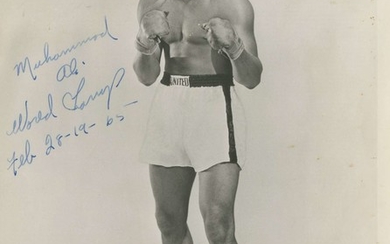ALI MUHAMMAD: (1942-2016) American Boxer, World Heavyweight Champion. A good vintage signed 8 x 10 p...
