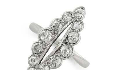 AN ART DECO DIAMOND DRESS RING in 18ct gold and