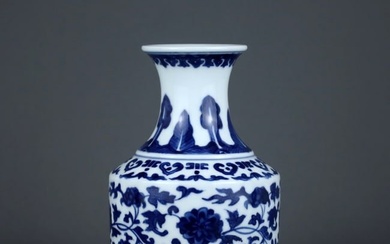 An exquisite blue and white lotus pattern vase