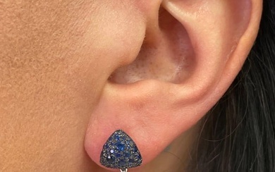 Blue Sapphire South Sea Pearl Drop Earrings 1.33 Carats 18 Karat Gold