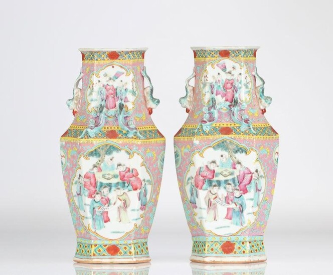 China pair of famille rose vases decorated with 19th