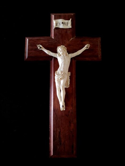 Crucifix, Sculpture - Ivory, Wood - Mid 19th century