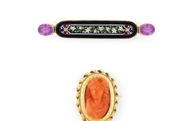 DEUX BROCHES | TWO BROOCHES