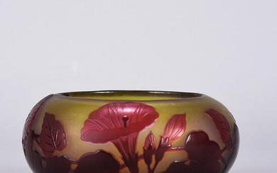 Emile Gallé (1846 ~ 1904) French Art Nouveau Cameo Glass Vase. Japanese inspired red trumpet shaped vase decorated with flowers on a yellow field, signed Gallé in raised cameo relief. Circa 1900. Height 7 cm, Diam 16 cm.