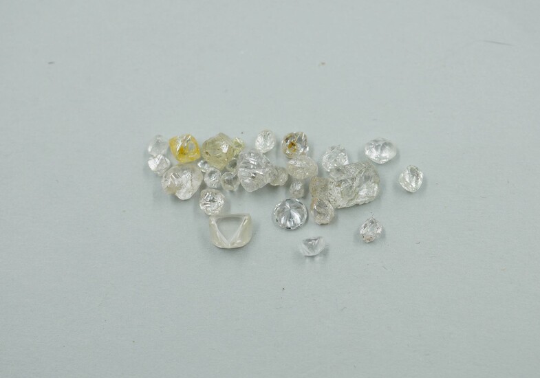 Diamant rond taille brillant bien blanc... - Lot 10 - Copages Auction Paris