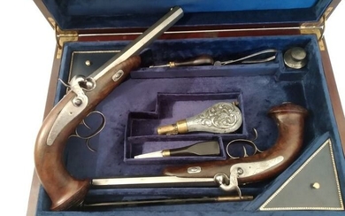 France - Unknown - DUELING OR TARGETING - CASED WEAPONS - Percussion - PAIR OF PISTOLS - 12 Bore
