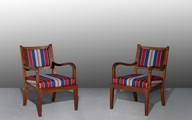 Frits HENNINGSEN 1889-1965 Paire de fauteuils