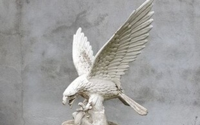 Garden ornament Eagle on pedestal - Cast iron - second half of 20th century