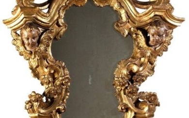 Gilded wooden mirror with putti