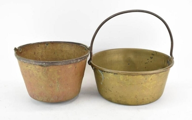 Hand Hammered and Forged Handled Brass Bucket