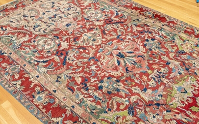 Hand Knotted Wool Carpet All Over Pattern - 71 1/2" X 113 Or Approx 6' X 9 1/2'