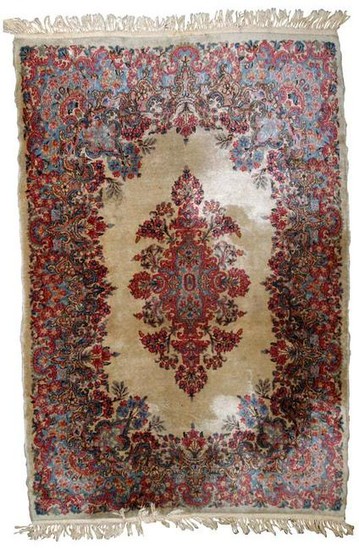 Handmade antique Persian Kerman rug 4.2' x 7.3' (128cm