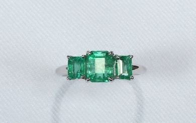 IGI 2.47 ct Zambia Great Luster Bluish Green Transparent Emerald - 14 kt. White gold - Ring - No Reserve Price