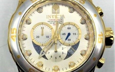 INVICTA Pro Diver Men's Wristwatch Silver & Gold Dial