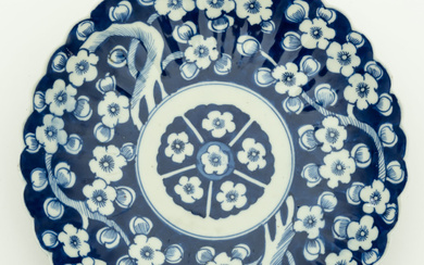 JAPANESE BLUE-WHITE PORCELAIN PLATE