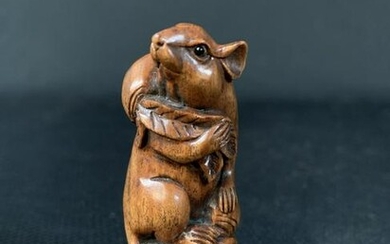 Japanese Carved Wood Netsuke Mouse, Signed