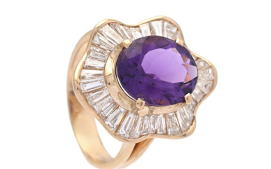 Jewellery Ring RING, 18K gold, oval-cut amethyst approx. 3,20 c...