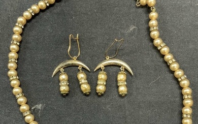 Lot 2 Faux Pearl & Crystal Necklace & Earrings