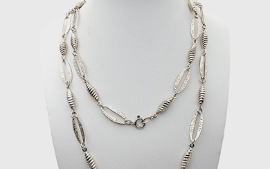 No Reserve Price - 93 cm Necklace with pendant - Silver