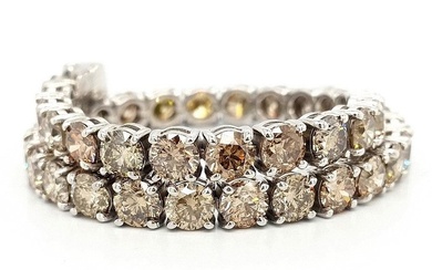 *No Reserve Price* IGI Certified 13.01ct Fancy Diamond Bracelet - 14 kt. White gold - Bracelet
