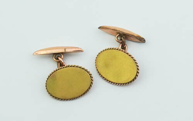 PAIR VINTAGE 14K YELLOW GOLD MATTE-FINISHED OVAL-SHAPED TOGGLE-STYLE CUFF LINKS...