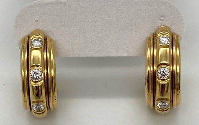 Piaget 18K Yellow Gold Possession 6 Diamond Earrings (1-tcw) - Authentic