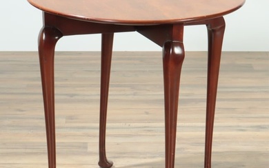 Queen Anne Style Mahogany Folding Table