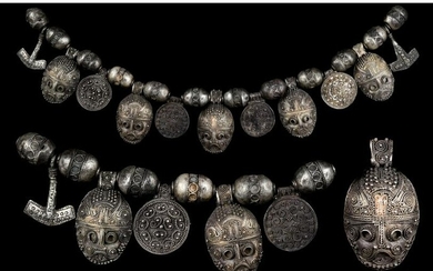 RARE VIKING SILVER NECKLACE WITH BEADS AND AMULETS