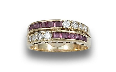 ROWS RING, 80'S, DIAMONDS AND RUBIES, YELLOW GOLD