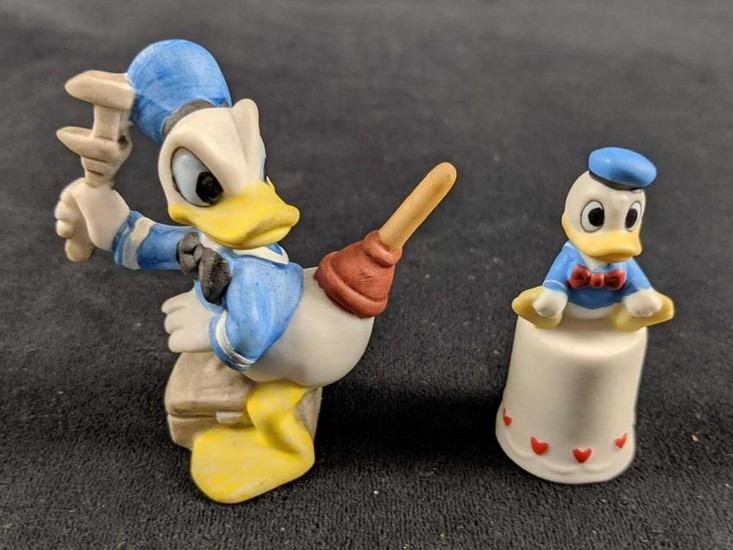 Rare Walt Disney Production Donald Duck Porcelain