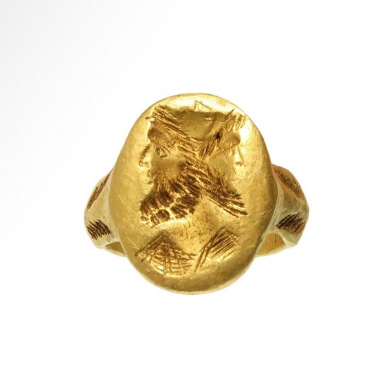Roman Solid Gold Ring with Janus Double Head, 1st-2nd