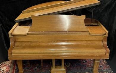 STEINWAY GRAND PIANO MODEL "L", LENGTH 70"