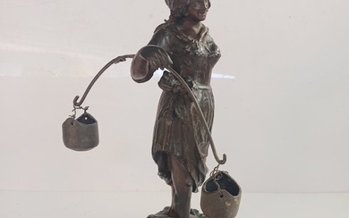 Sculpture, "Ragazza, portatrice d'acqua" - 44 cm - Bronze