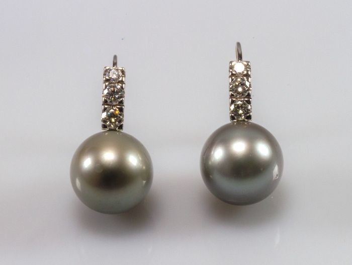 Tahitian pearl, White gold - Earrings - Diamonds